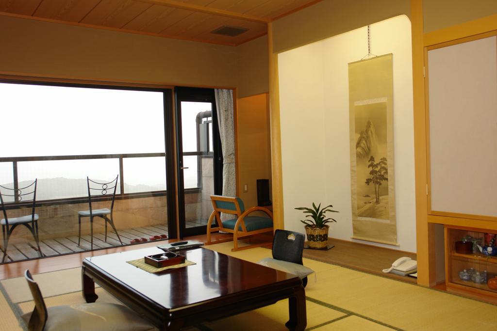 Отель Kounkaku Nihonmatsu Экстерьер фото